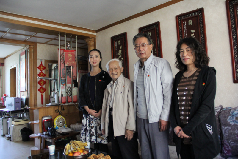 中共青海省第三建筑工程有限公司支部委員會(huì)開展&ldquo;走訪慰問暖人心，紅色精神永傳承&rdquo;活動(dòng)