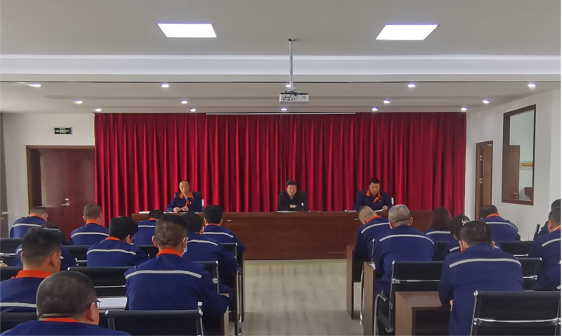 配送公司黨委召開學(xué)習貫徹習近平新時代 中國特色社會主義思想主題教育學(xué)習會