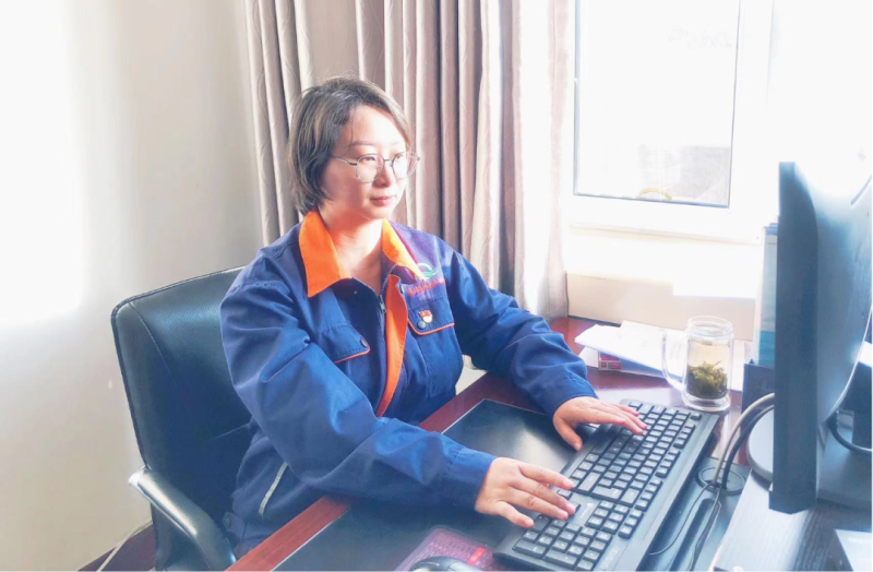 省物產集團黨務工作者、先進模范持續(xù)熱議黨的二十大精神（二）