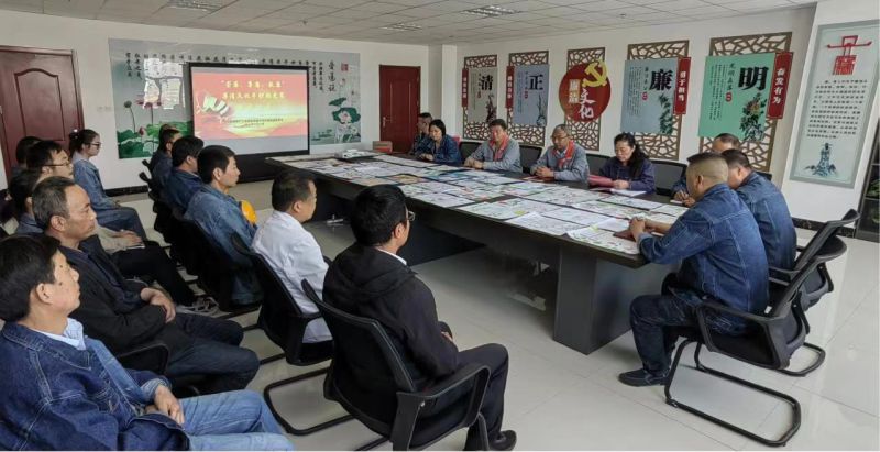 物產(chǎn)工投公司紀(jì)委舉辦&ldquo;崇廉、尊廉、敬廉&rdquo; 廉潔文化手抄報評比活動