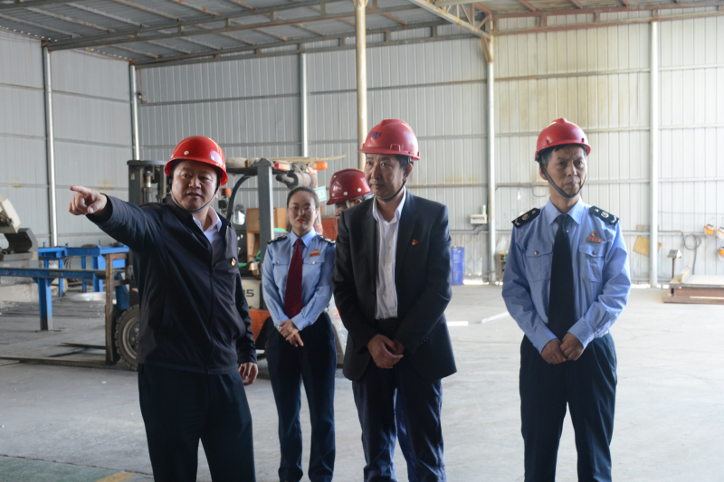 西寧市稅務局黨委書記、局長劉興華蒞臨 青海物產(chǎn)工業(yè)投資有限公司調(diào)研