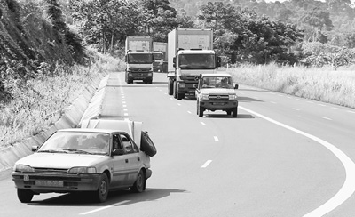 搭中國快車，促非洲發(fā)展
