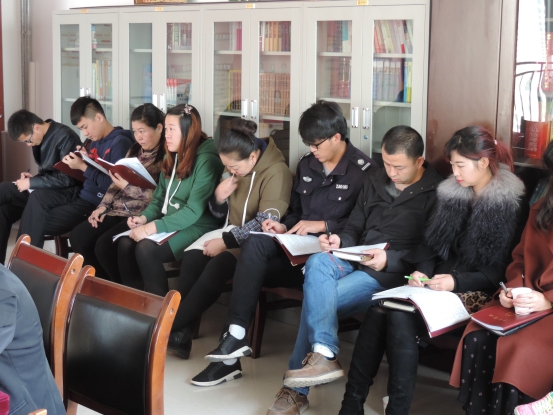 青海物產朝陽物流開發(fā)投資有限公司召開&ldquo;黨的十九大精神專題學習月&rdquo;活動動員部署會